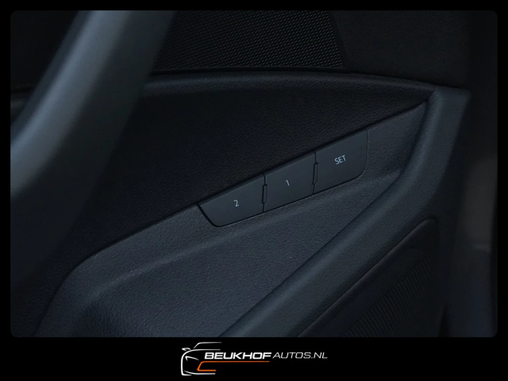 Audi e-tron – foto 16