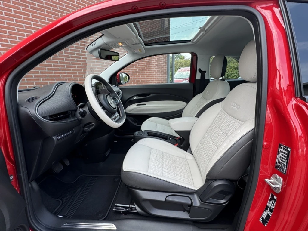 Fiat 500e – foto 12
