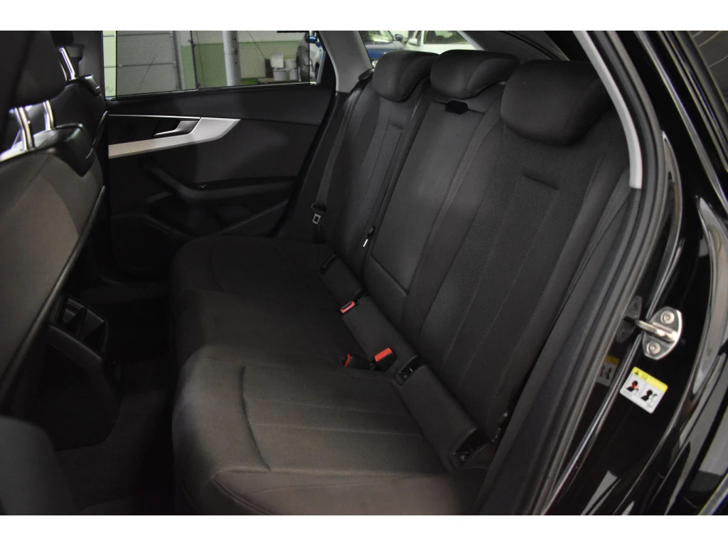 Audi A4 – foto 11