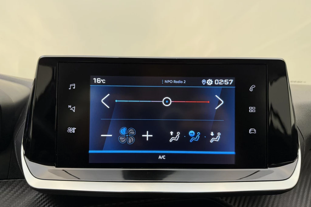 Peugeot 208 – foto 20
