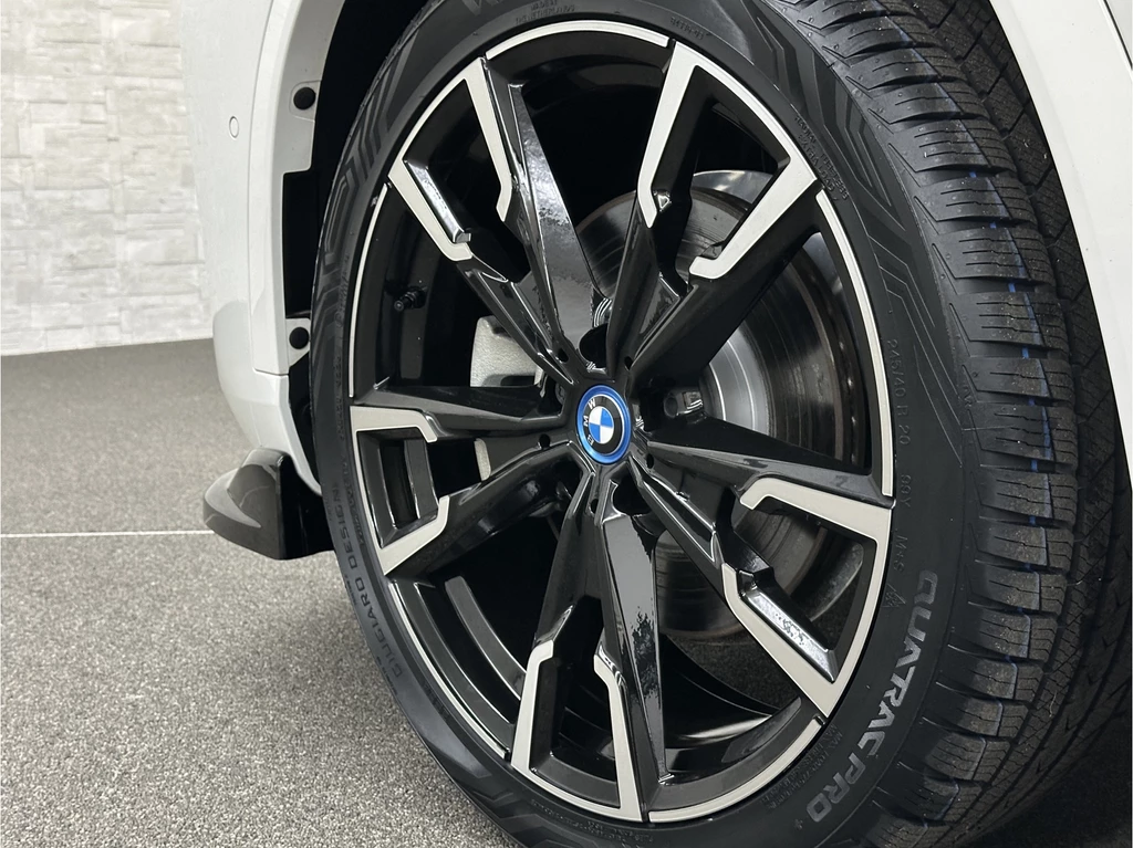 BMW iX1 – foto 22