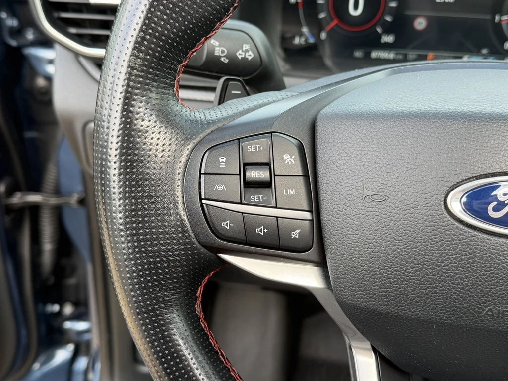 Ford Explorer – foto 22