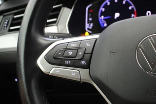 Volkswagen Passat – thumbnail 22