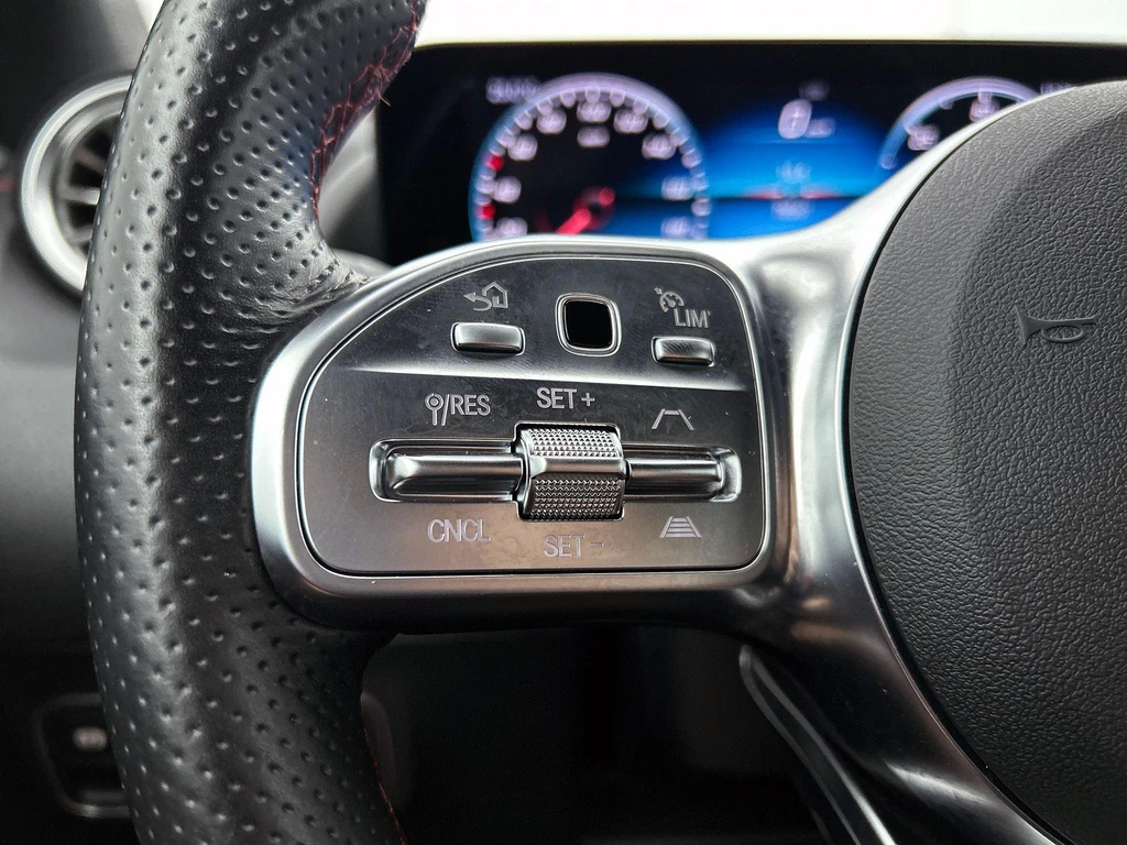 Mercedes-Benz EQA – foto 6