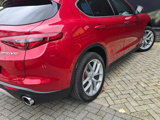 Alfa Romeo Stelvio – thumbnail 2