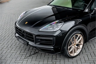 Porsche Cayenne – thumbnail 2