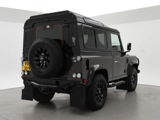 Land Rover Defender – thumbnail 12