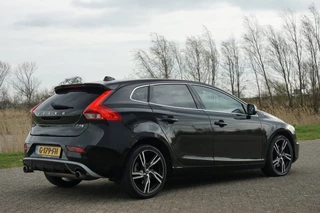 Volvo V40 – thumbnail 5