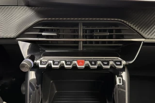 Peugeot 208 – thumbnail 17