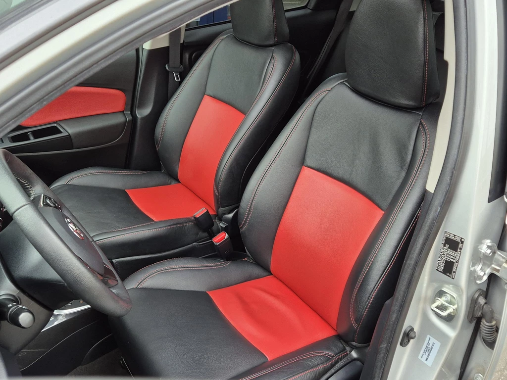 Toyota Yaris – foto 13