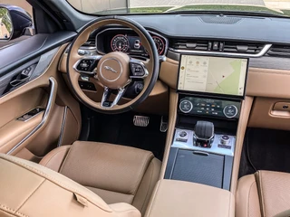Jaguar F-PACE – thumbnail 19