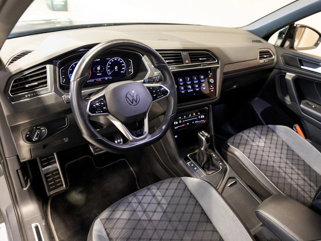 Volkswagen Tiguan – foto 18