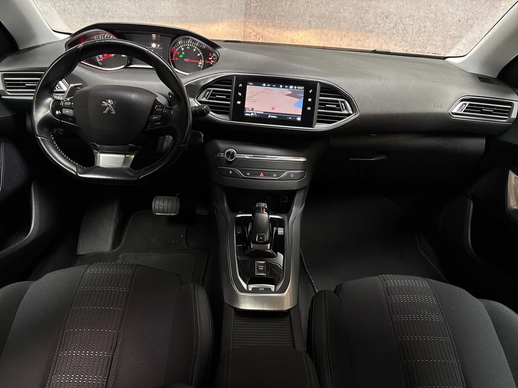 Peugeot 308 – foto 6