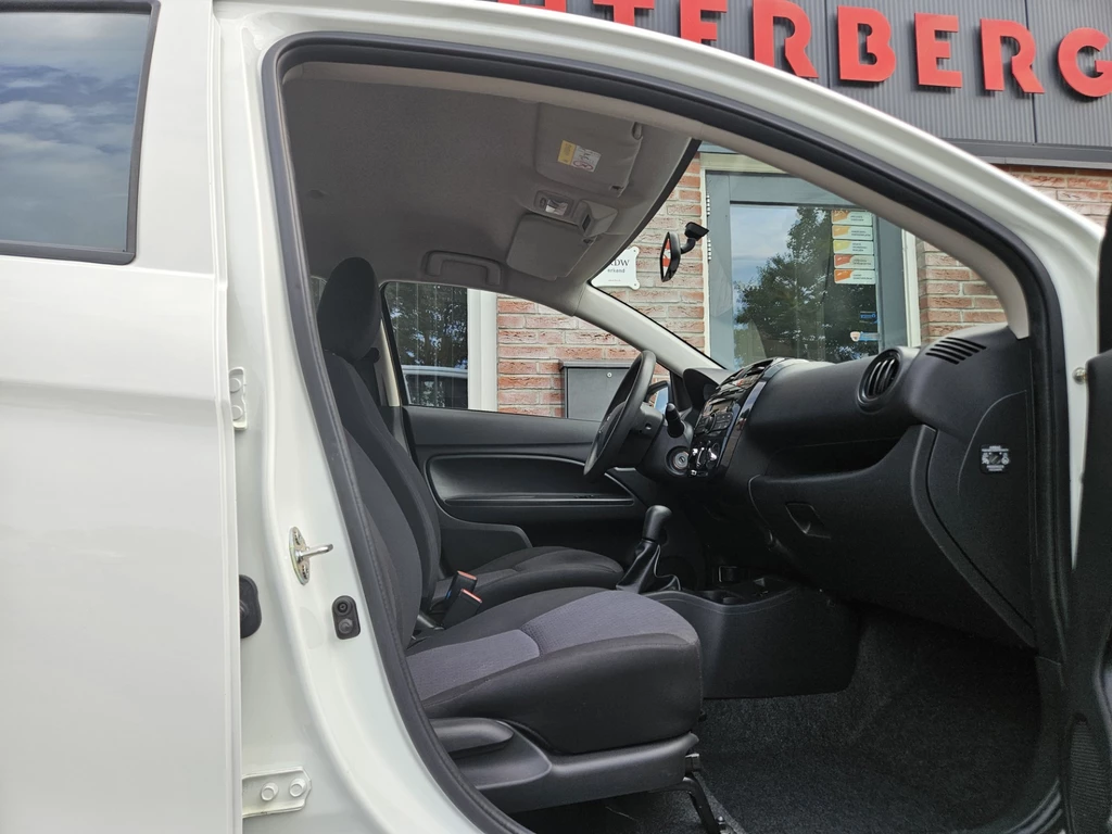 Mitsubishi Space Star – foto 26