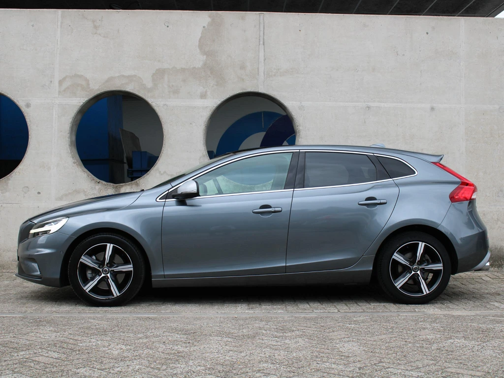 Volvo V40 – foto 2