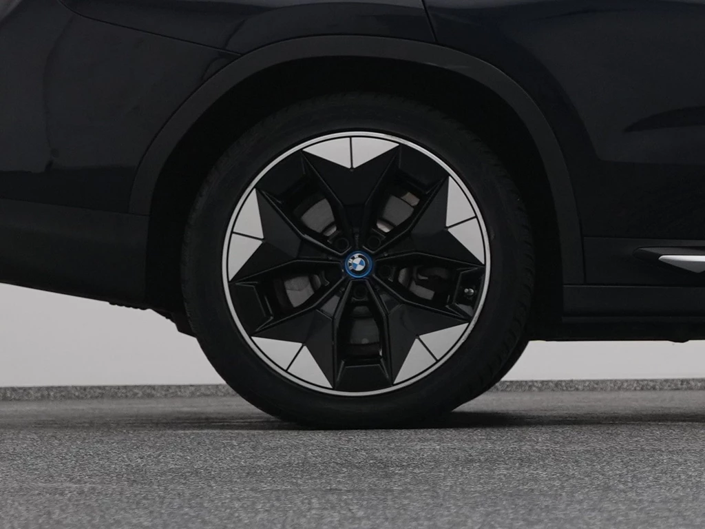 BMW iX3 – foto 42