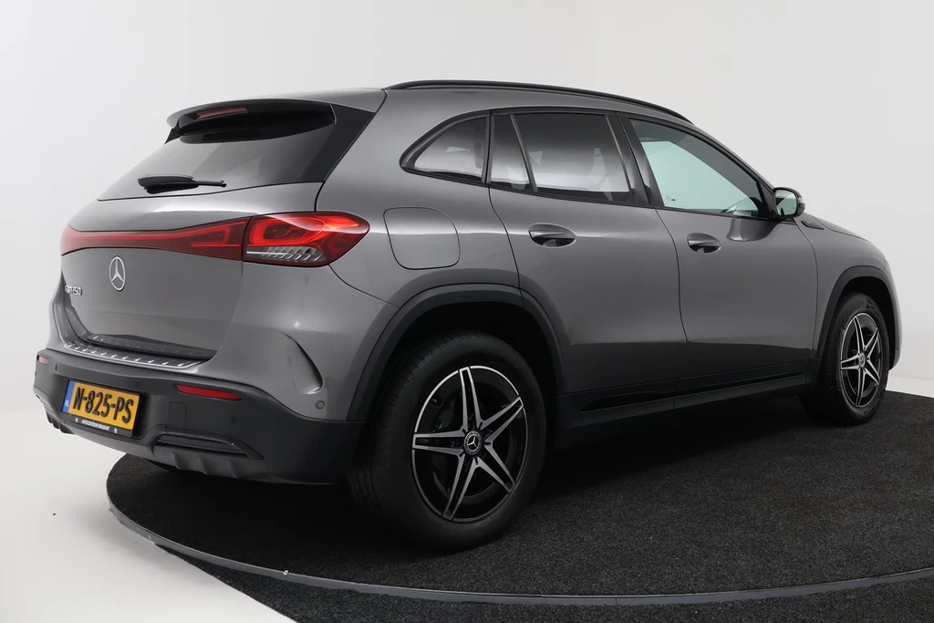 Mercedes-Benz EQA – foto 4