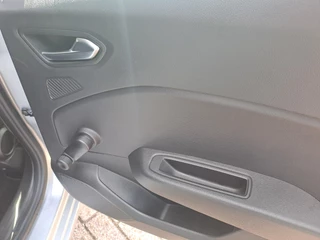 Renault Clio – thumbnail 35