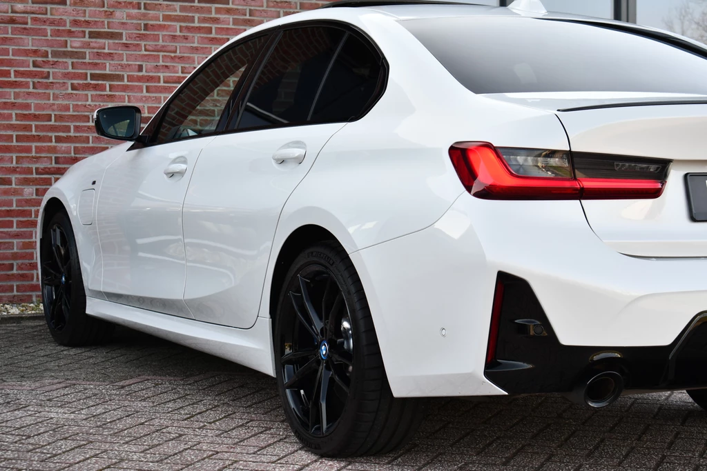 BMW 3 Serie – foto 10