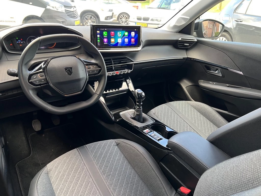 Peugeot 208 – foto 14