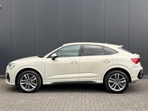 Audi Q3 Sportback 45 TFSI e S Edition LED Matrix 360-Camera Navi Carplay Android NL-auto