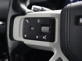 Land Rover Defender – thumbnail 72