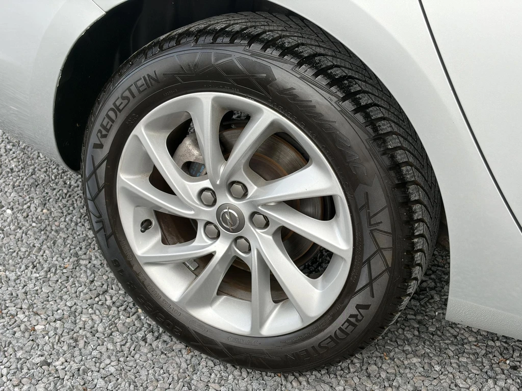 Opel Astra – foto 30