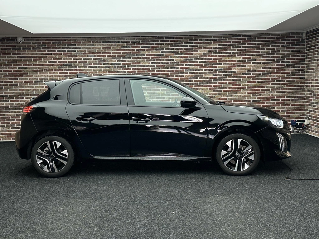 Peugeot 208 – foto 8