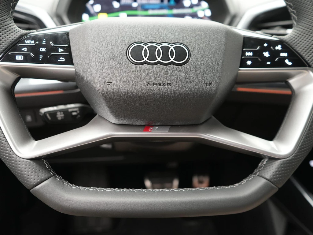 Audi Q4 e-tron – foto 18