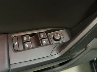 SEAT Leon – thumbnail 21