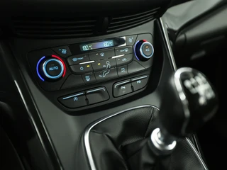 Ford Kuga – thumbnail 10