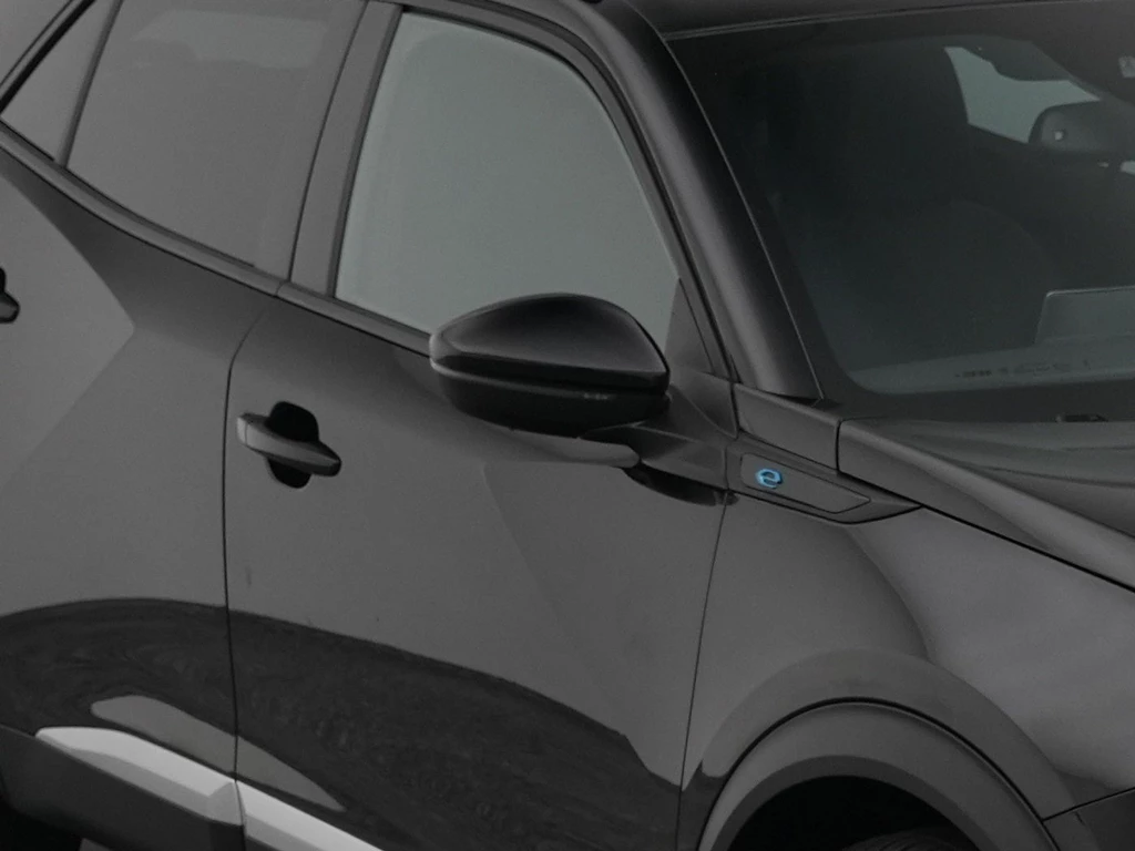 Peugeot e-2008 – foto 32