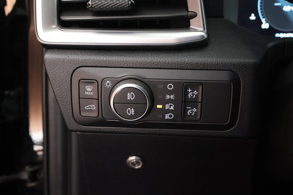 Volkswagen Amarok – foto 18