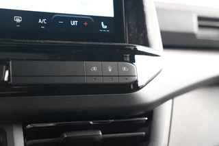 Ford Tourneo Custom – thumbnail 37