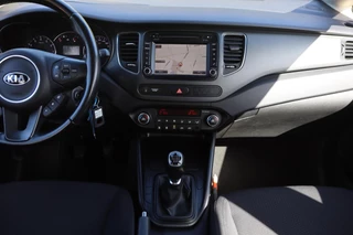 Kia Carens – thumbnail 25