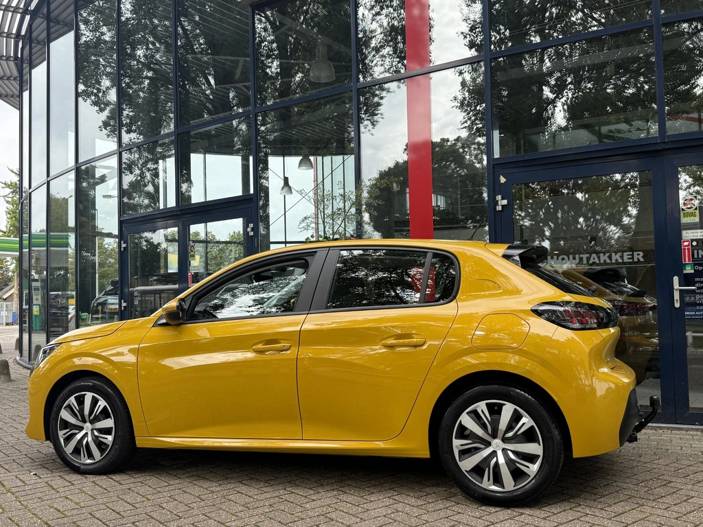 Peugeot 208 – foto 3