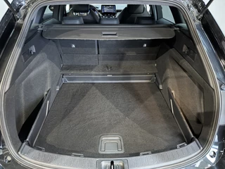 Toyota Corolla Touring Sports – thumbnail 30