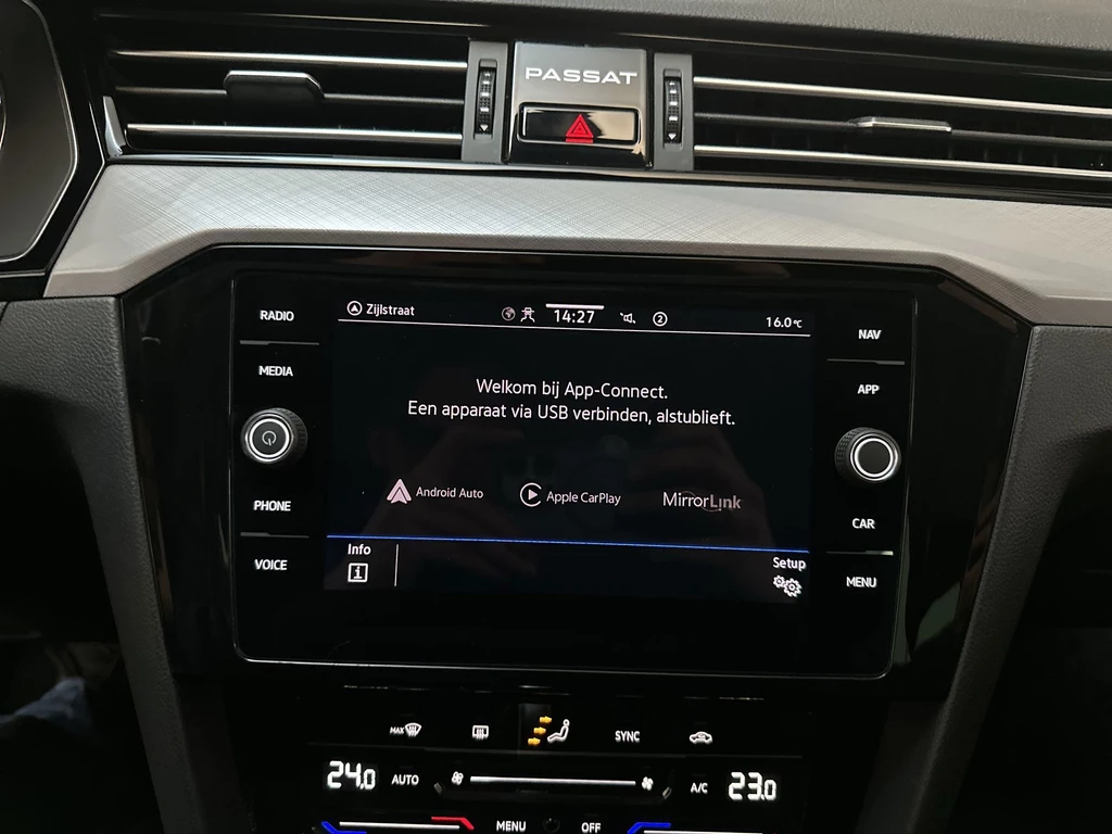 Volkswagen Passat – foto 14