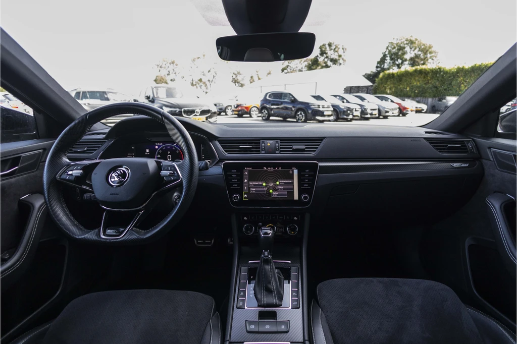 Škoda Superb – foto 38