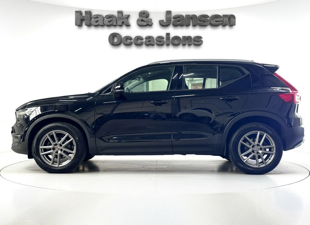 Volvo XC40 – foto 1