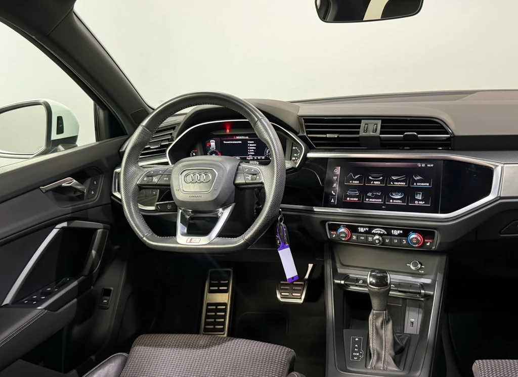 Audi Q3 – foto 13