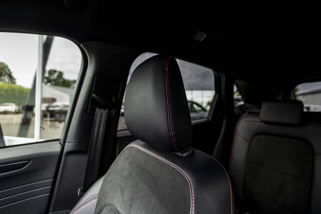 Ford Kuga – foto 16