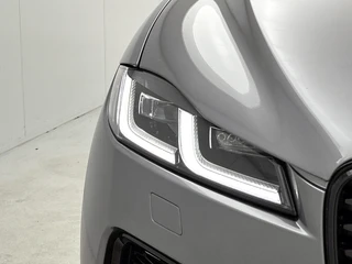 Jaguar F-PACE – thumbnail 30