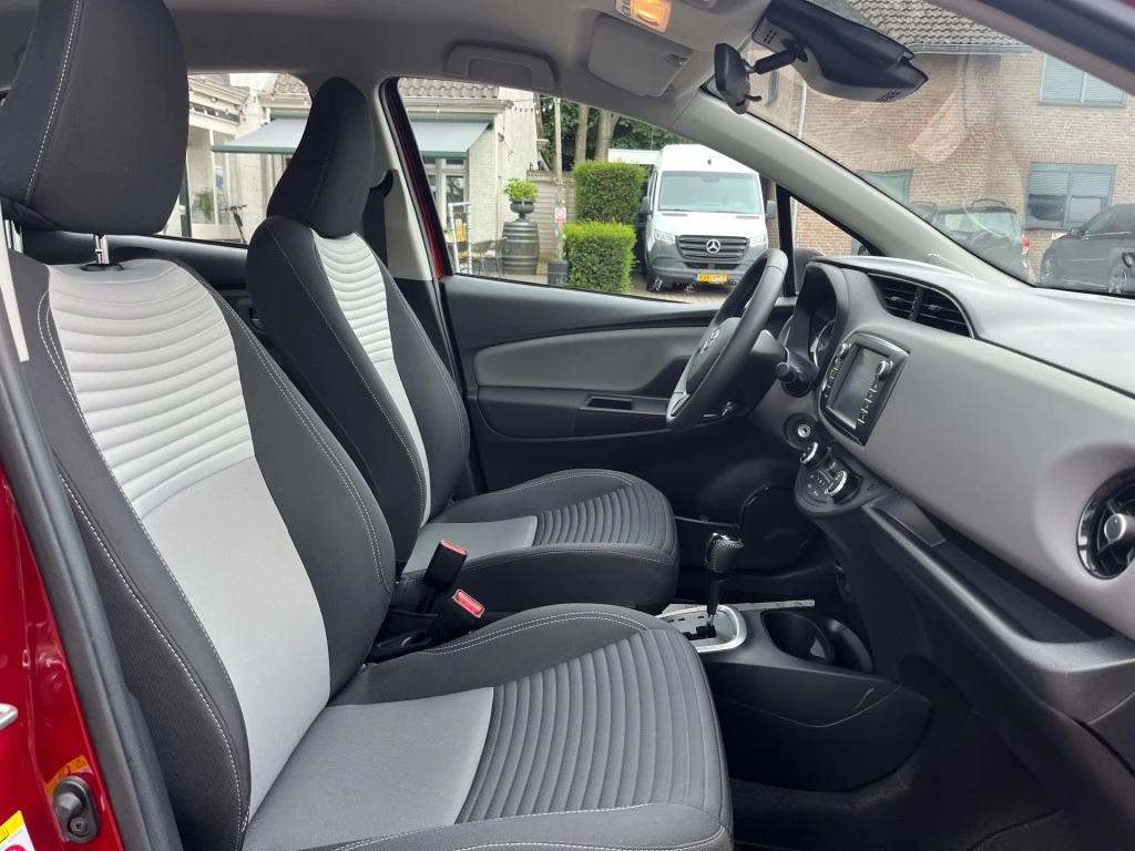 Toyota Yaris – foto 7