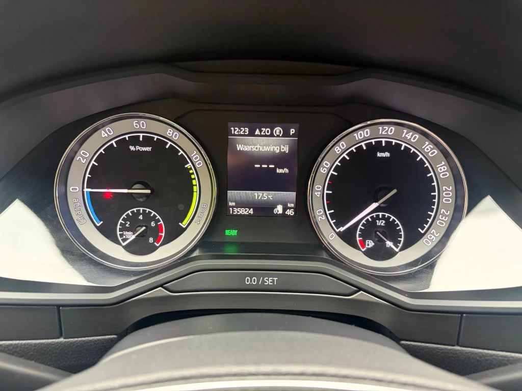 Škoda Superb – foto 21