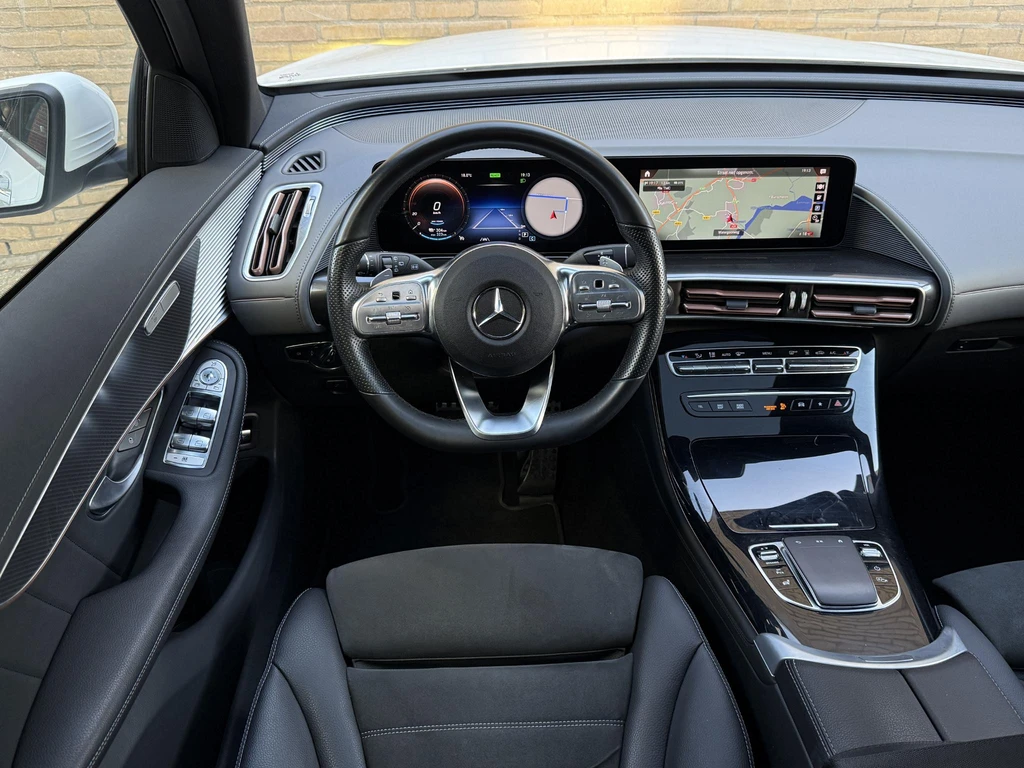 Mercedes-Benz EQC – foto 14