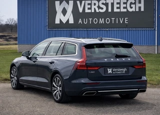 Volvo V60 – thumbnail 1