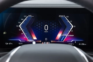 BMW i4 – thumbnail 36