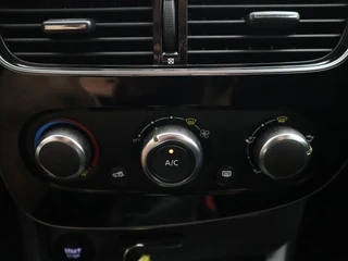 Renault Clio – thumbnail 24