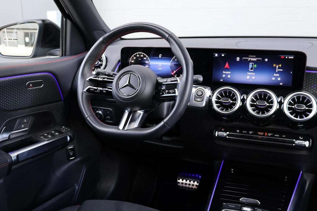 Mercedes-Benz GLB – foto 32